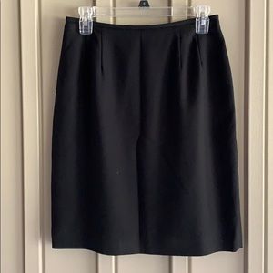 Kasper & Company Black Skirt size 6